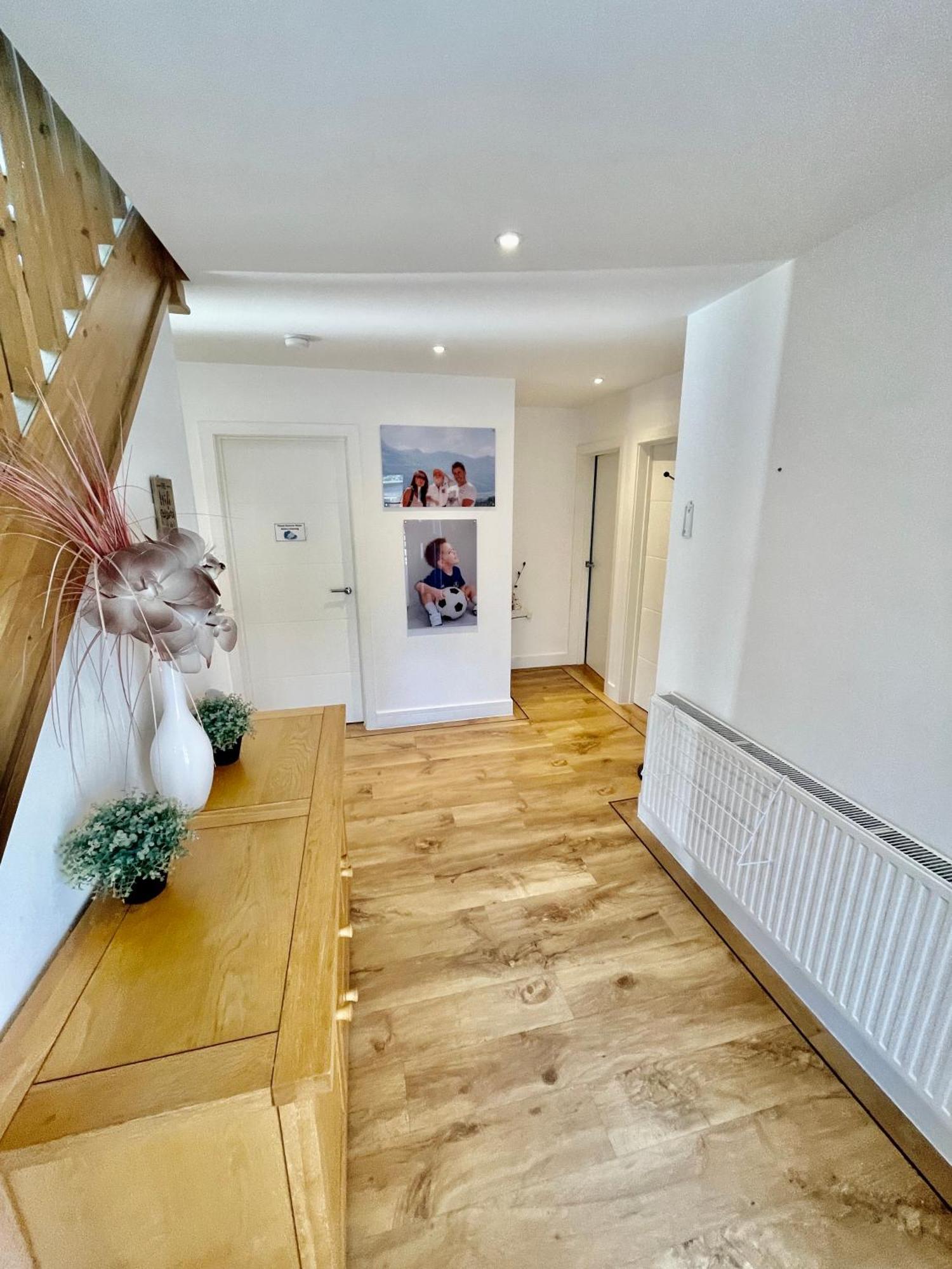 Four Corners Holiday Home Hot Tub & Sauna Ferndown Dış mekan fotoğraf
